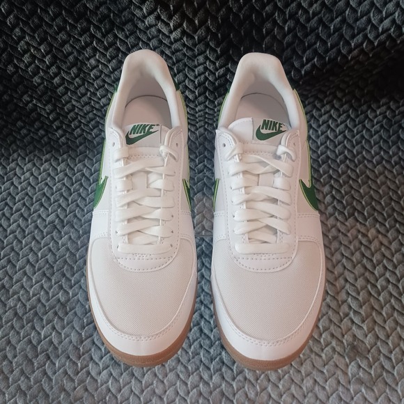 Nike Field General Women's Shoes White Gorge Green FZ5593-103 Size 9 - Picture 5 of 9